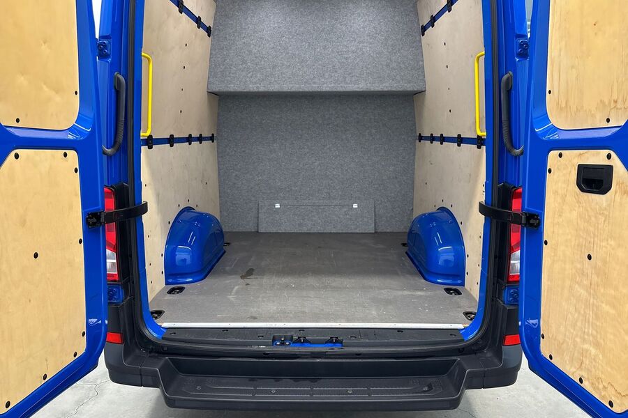 Volkswagen Crafter vaihtoauto