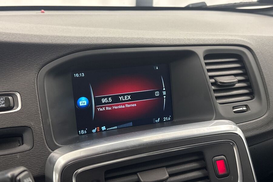 Volvo V60 Cross Country vaihtoauto