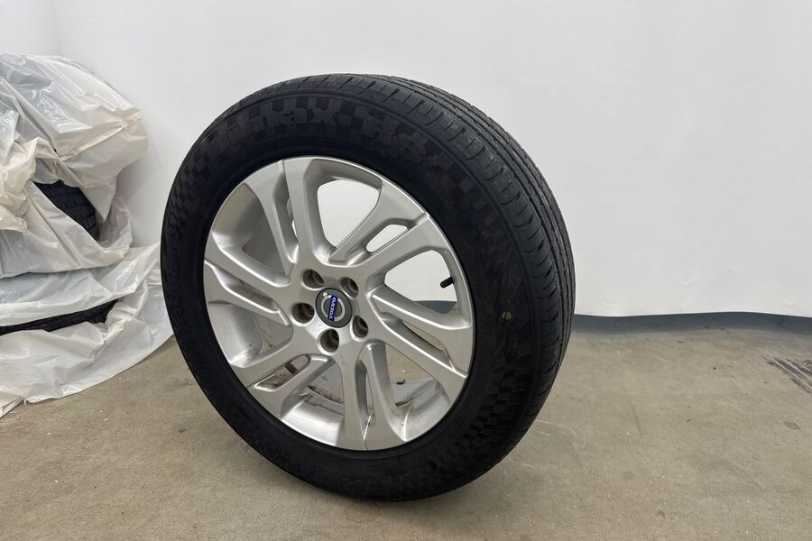 Volvo V60 Cross Country vaihtoauto