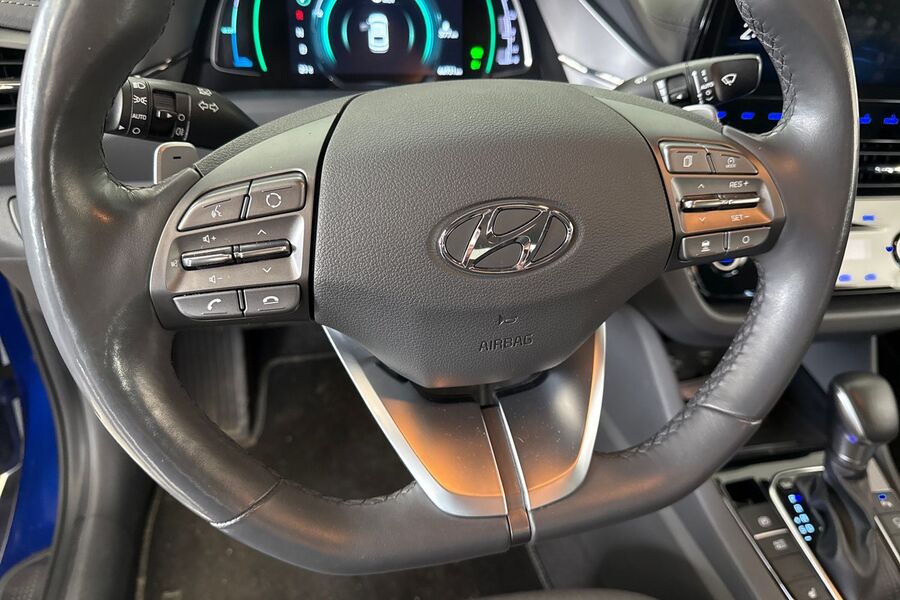 Hyundai IONIQ hybrid vaihtoauto