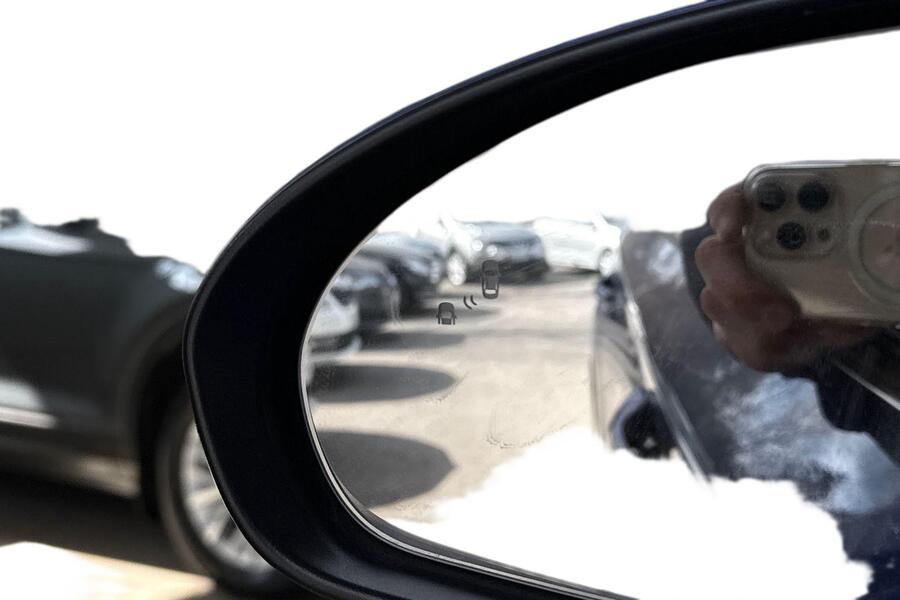 Hyundai IONIQ hybrid vaihtoauto