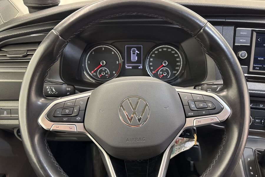 Volkswagen Caravelle vaihtoauto