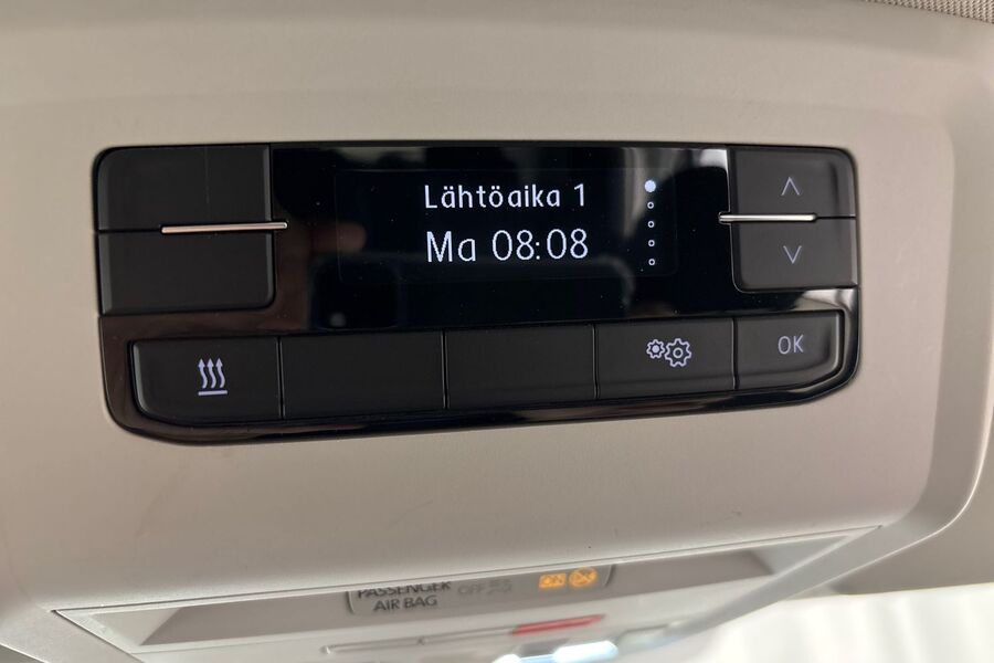 Volkswagen Caravelle vaihtoauto