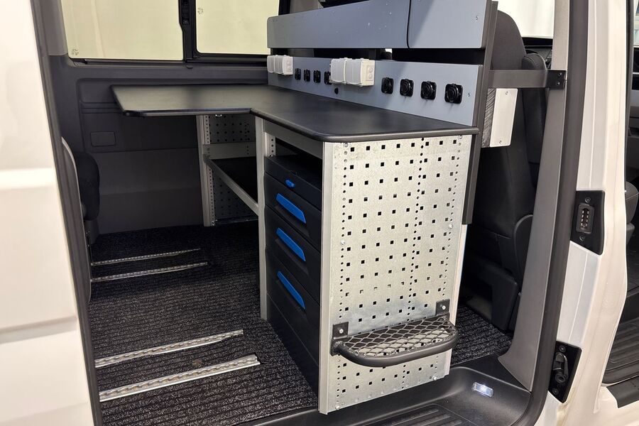 Volkswagen Caravelle vaihtoauto