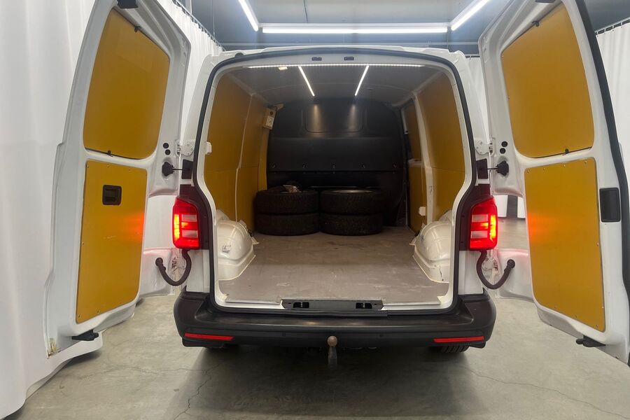 Volkswagen Transporter vaihtoauto