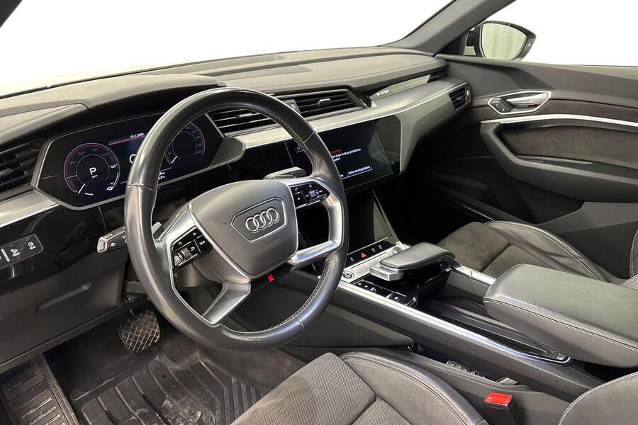 Audi e-tron vaihtoauto