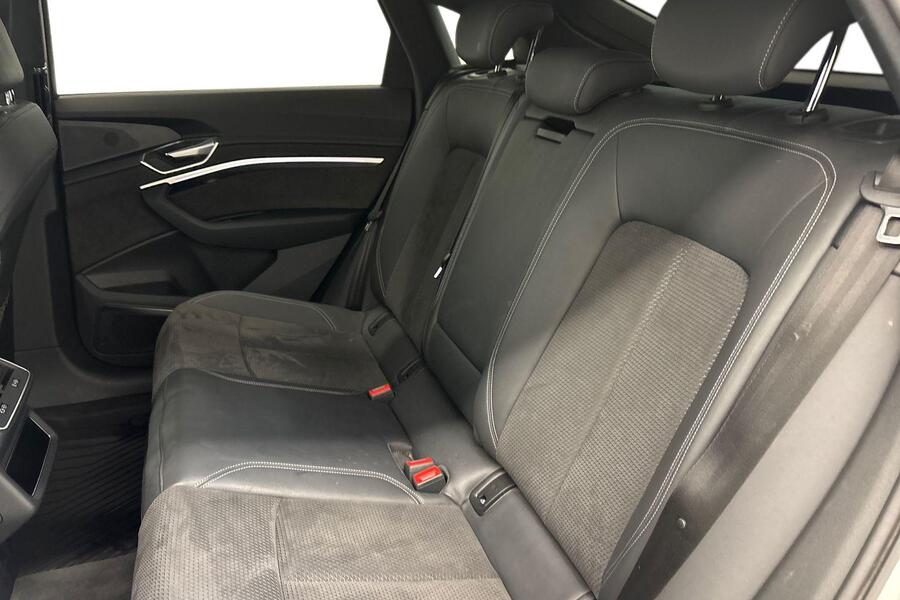 Audi e-tron vaihtoauto