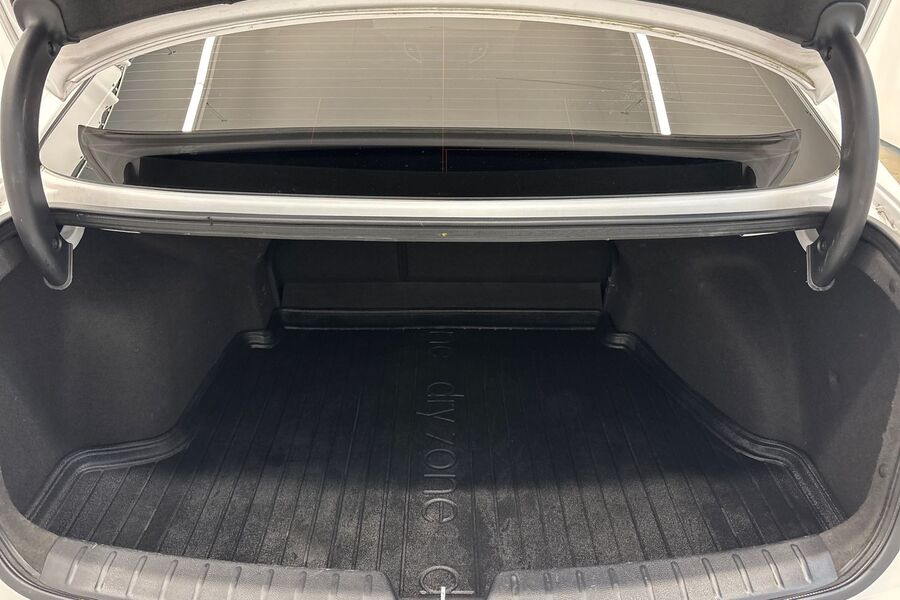 Hyundai i40 Sedan vaihtoauto