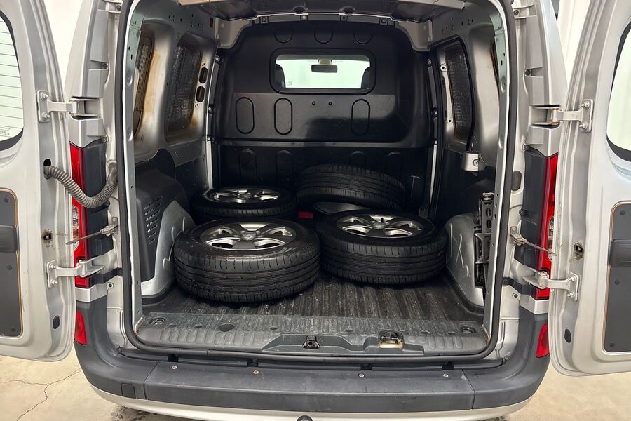 Mercedes-Benz Citan vaihtoauto