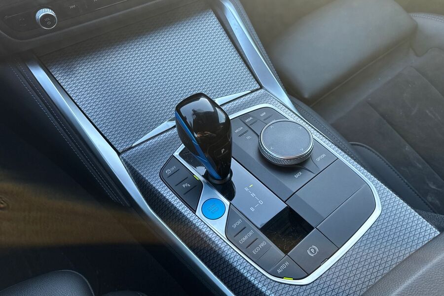 BMW i4 M50 vaihtoauto