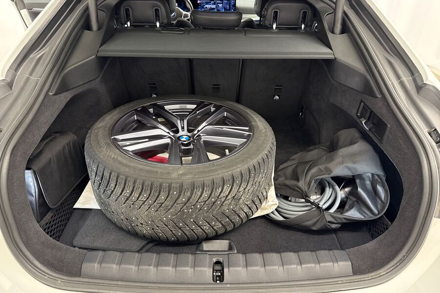 BMW i4 M50 vaihtoauto