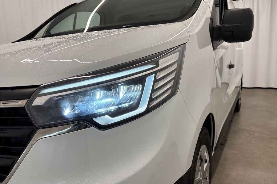 Renault Trafic vaihtoauto