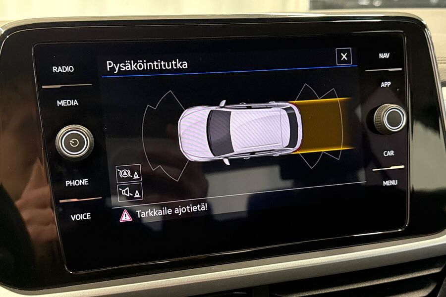 Volkswagen T-Roc vaihtoauto