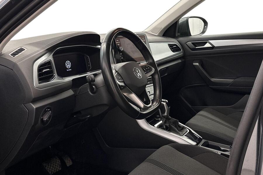 Volkswagen T-Roc vaihtoauto