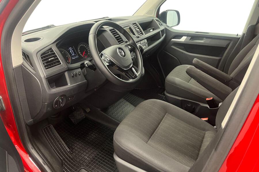 Volkswagen Caravelle vaihtoauto
