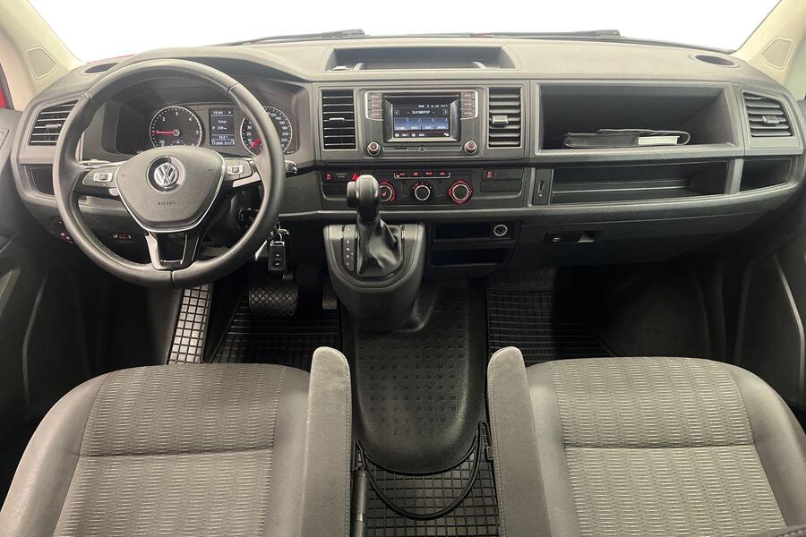 Volkswagen Caravelle vaihtoauto