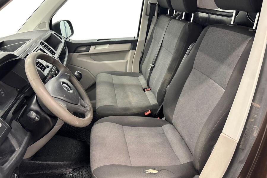 Volkswagen Transporter vaihtoauto