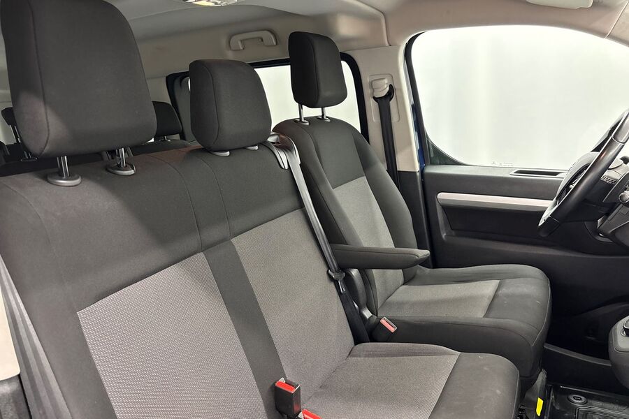 Toyota Proace Verso vaihtoauto