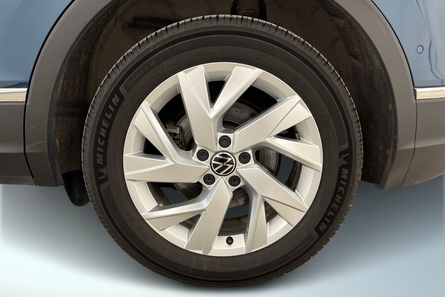 Volkswagen Tiguan vaihtoauto