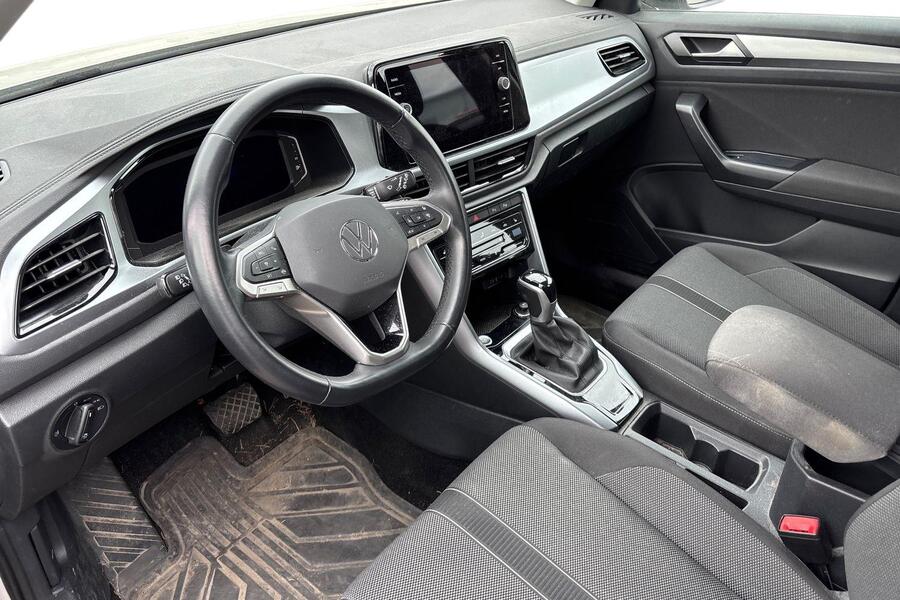 Volkswagen T-Roc vaihtoauto