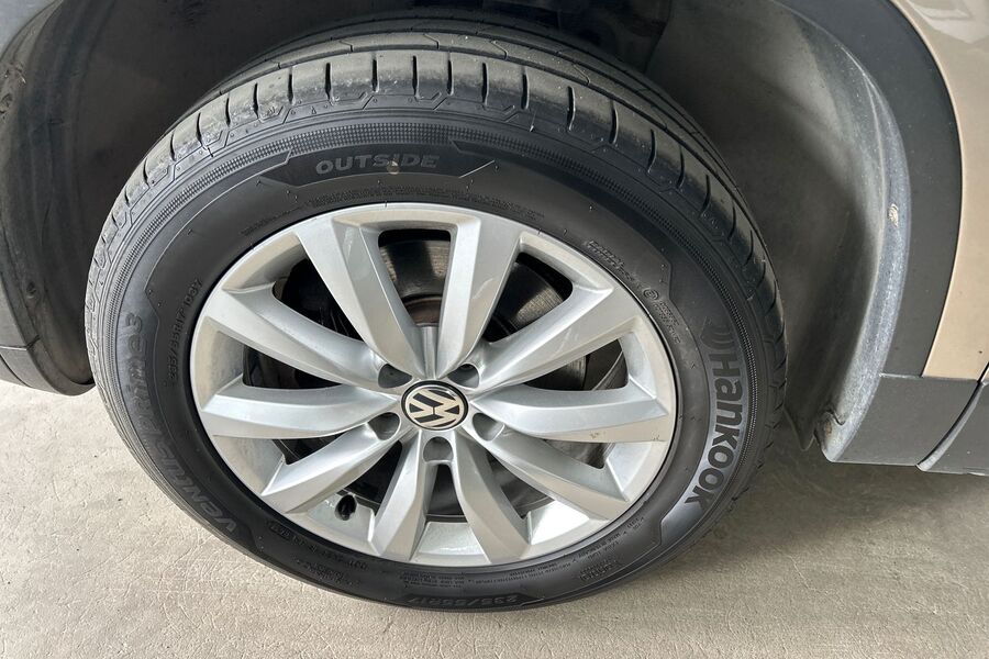 Volkswagen Tiguan vaihtoauto