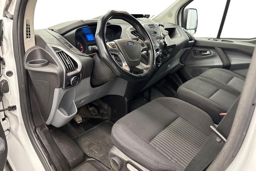 Ford Transit Custom vaihtoauto