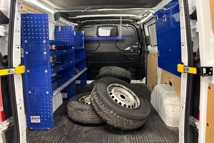 Ford Transit Custom vaihtoauto