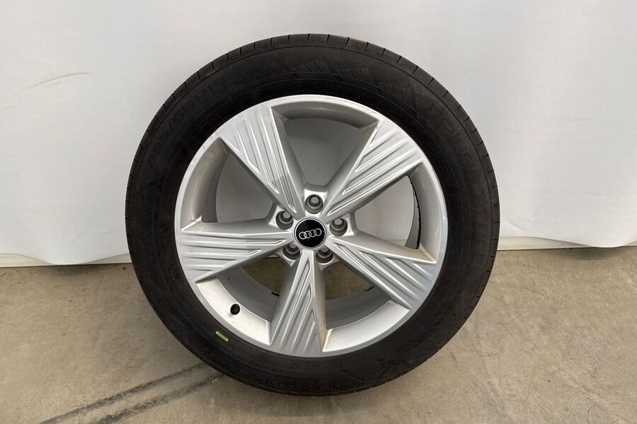 Audi Q4 e-tron vaihtoauto