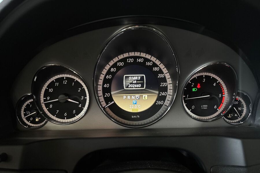 Mercedes-Benz E vaihtoauto