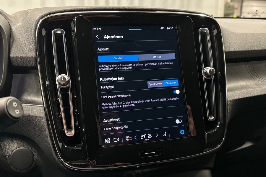 Volvo XC40 vaihtoauto