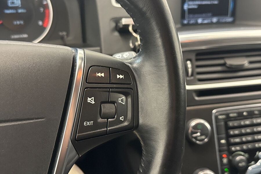 Volvo V60 vaihtoauto