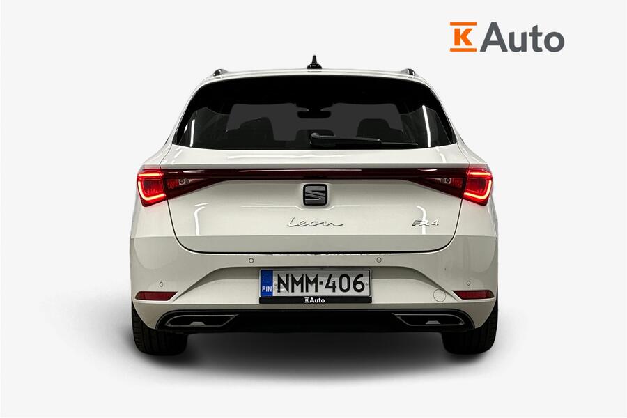 SEAT Leon Sportstourer vaihtoauto