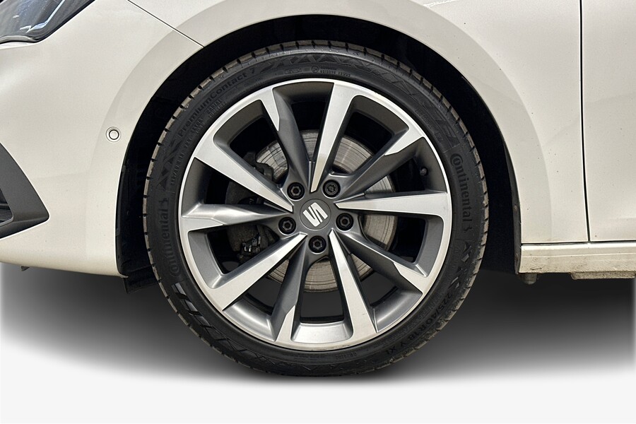 SEAT Leon Sportstourer vaihtoauto