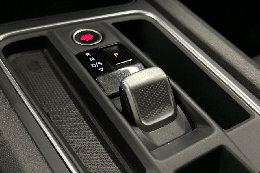 SEAT Leon Sportstourer vaihtoauto