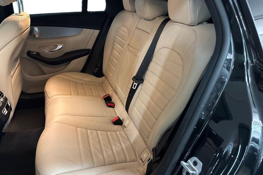 Mercedes-Benz EQC vaihtoauto