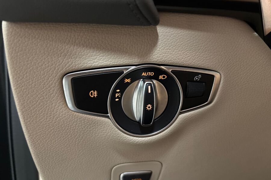 Mercedes-Benz EQC vaihtoauto