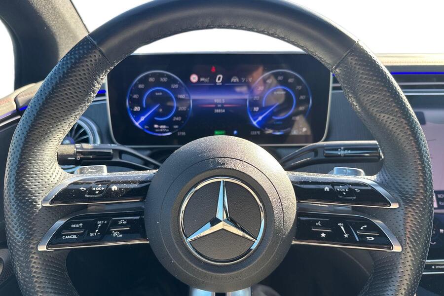 Mercedes-Benz EQE vaihtoauto