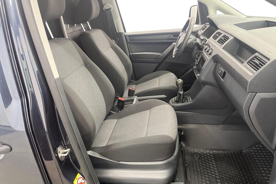 Volkswagen Caddy Maxi vaihtoauto