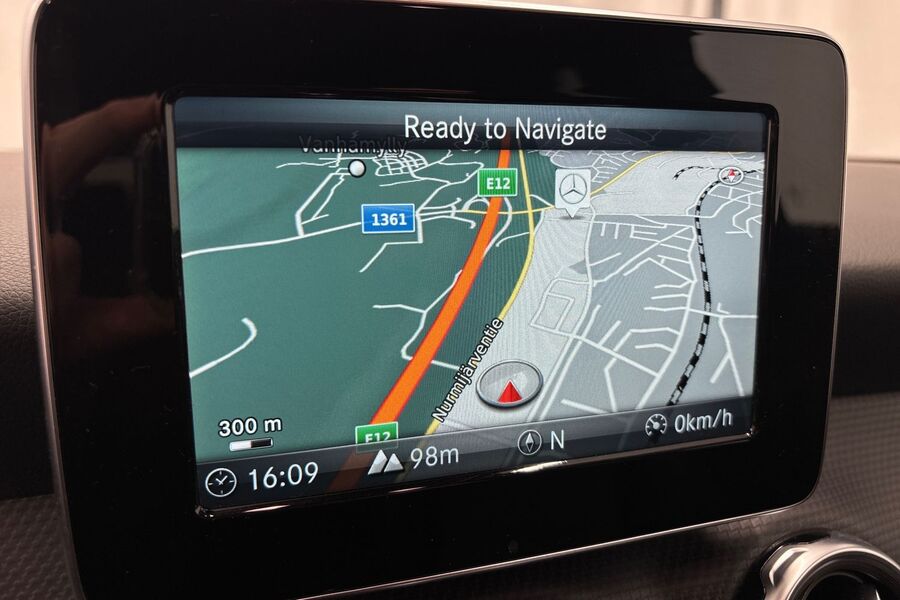 Mercedes-Benz GLA vaihtoauto