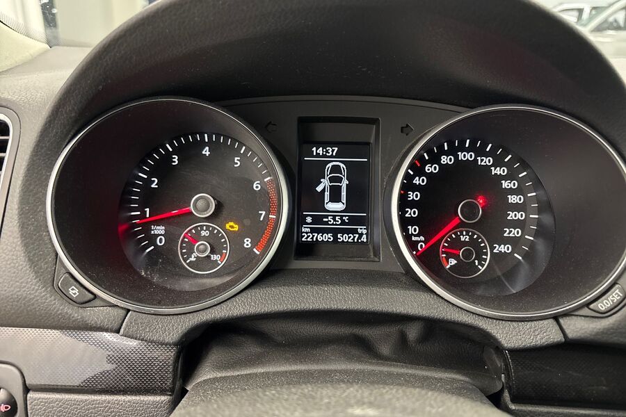 Volkswagen Golf vaihtoauto