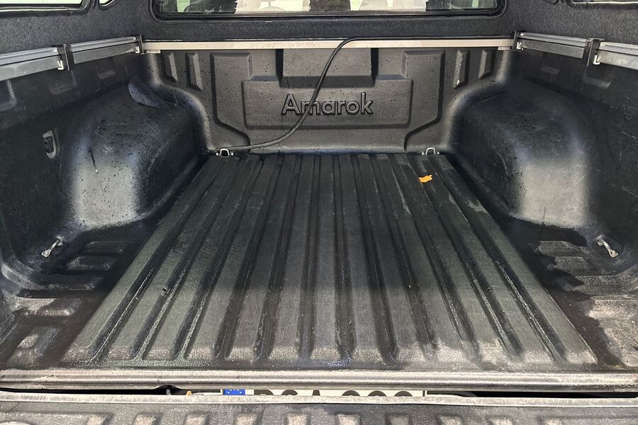 Volkswagen Amarok vaihtoauto