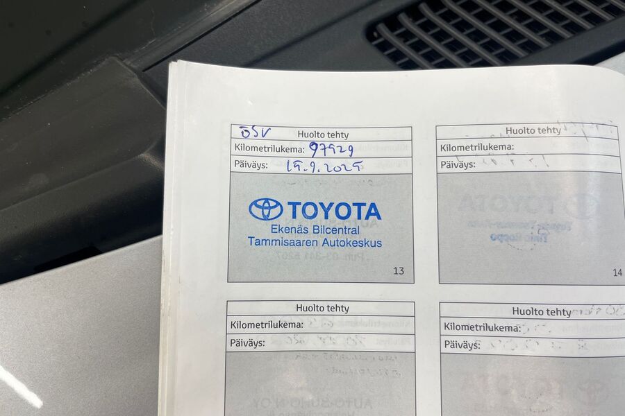 Toyota Yaris vaihtoauto