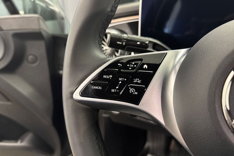 Mercedes-Benz EQE vaihtoauto