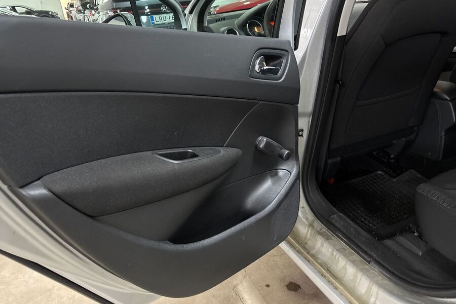 Peugeot 308 vaihtoauto