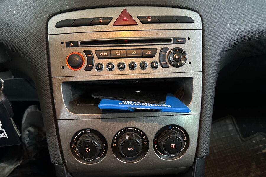 Peugeot 308 vaihtoauto