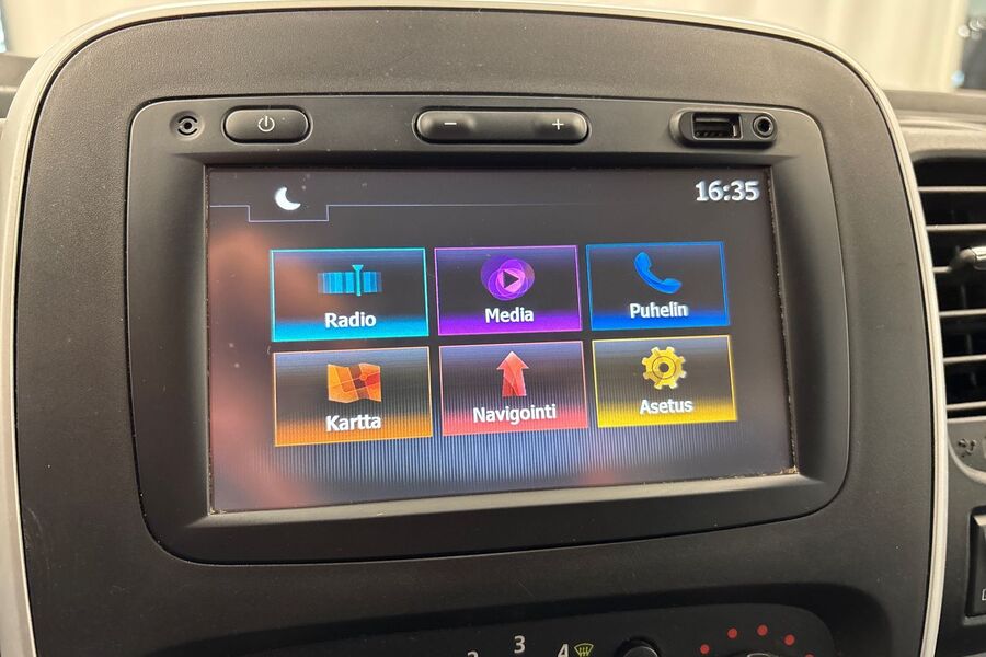 Renault Trafic vaihtoauto