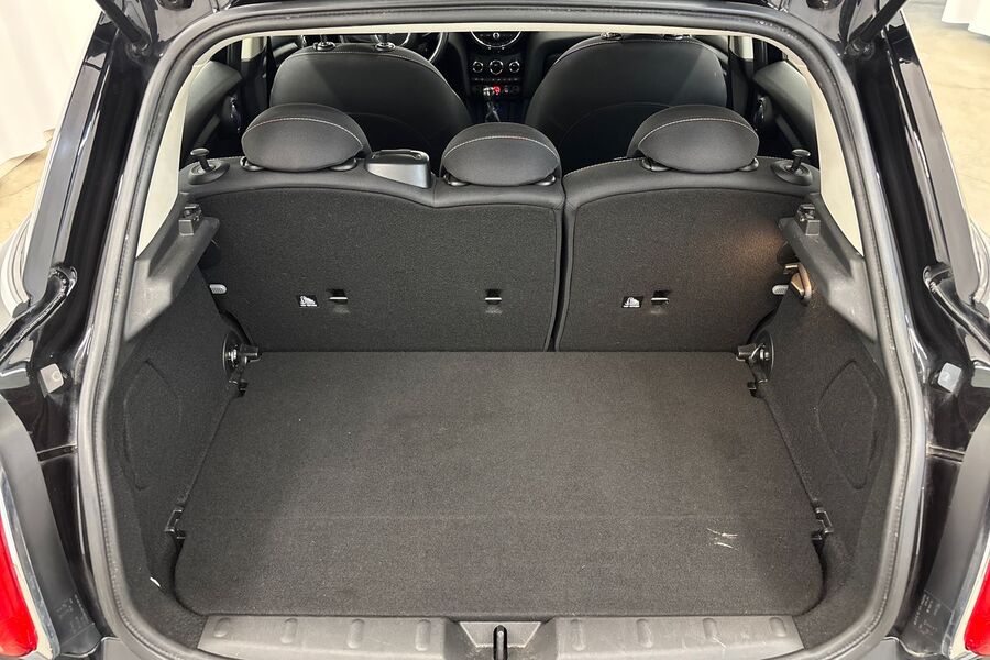 Mini Hatchback vaihtoauto