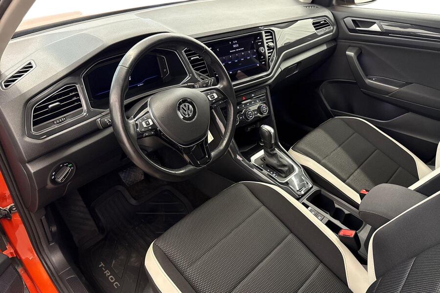 Volkswagen T-Roc vaihtoauto
