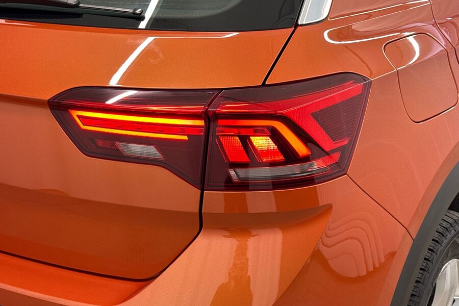 Volkswagen T-Roc vaihtoauto