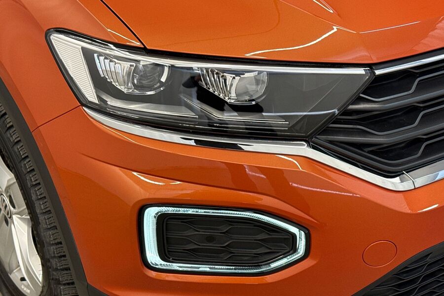 Volkswagen T-Roc vaihtoauto